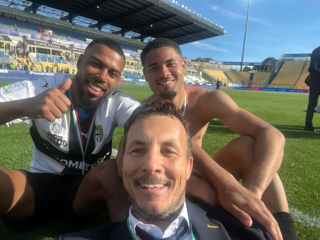 Parma promozione in Serie A Radiologia Pasta festeggia